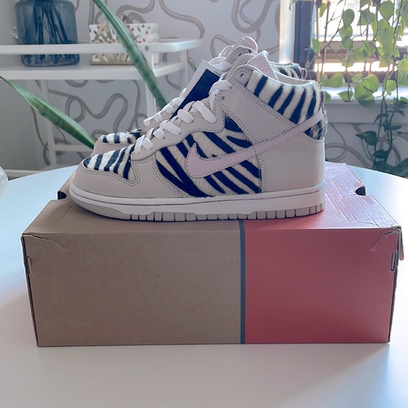 2005 WMNS Nike Dunk HI ‘Zebra’ Size 6.5 Deadstock - Picture 2 of 10
